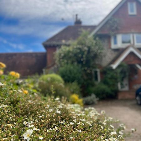 Stonehenge Hostel - Yha Affliated Cholderton Dış mekan fotoğraf