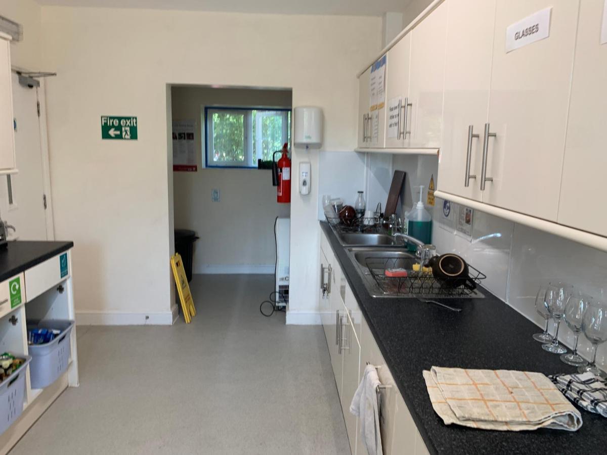 Stonehenge Hostel - Yha Affliated Cholderton Dış mekan fotoğraf