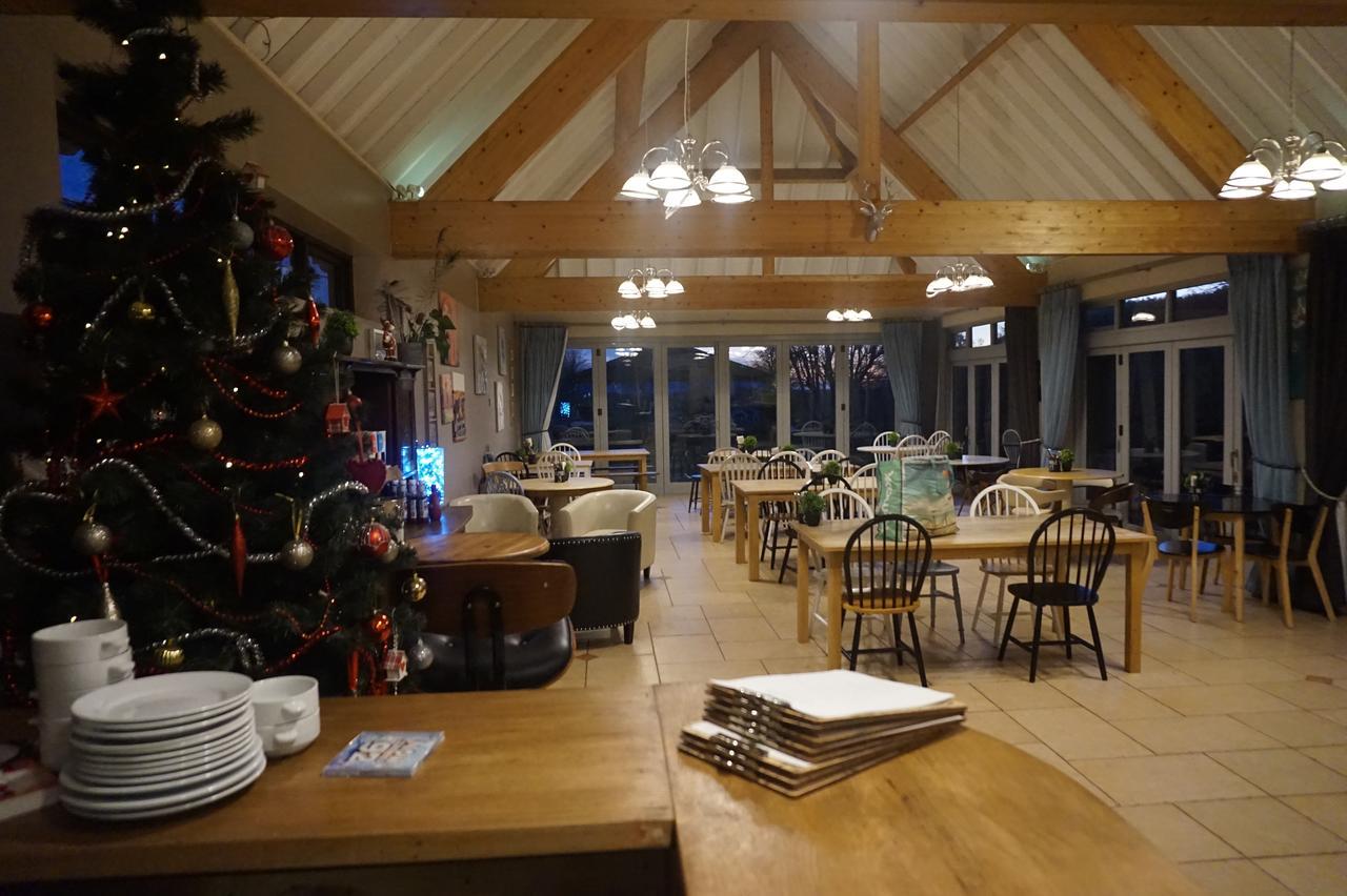 Stonehenge Hostel - Yha Affliated Cholderton Dış mekan fotoğraf